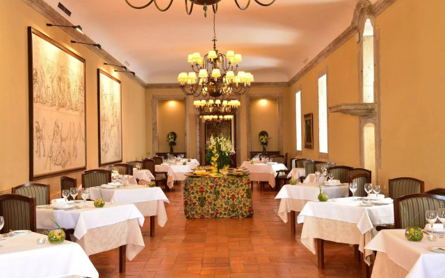 Pousada Castelo de Palmela - Historic Hotel