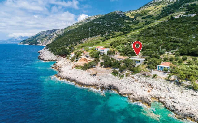 Nice Home in Potomje With Wifi and 3 Bedrooms