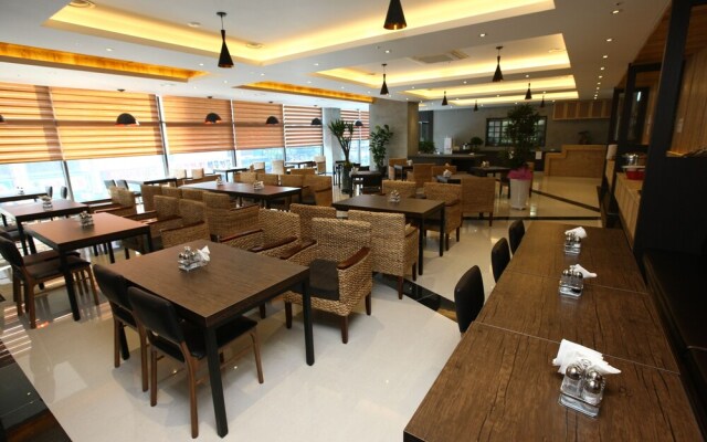 Incheon Ali Suite Hotel