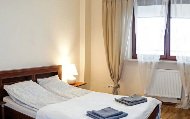 Szucha Apartments