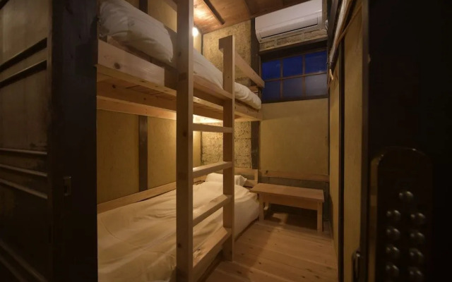 Sasayama guest house KOMEYA