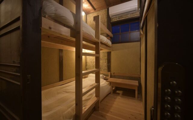 Sasayama guest house KOMEYA