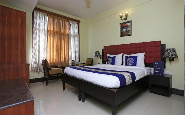 Capital O 1463 Surya Beach Inn