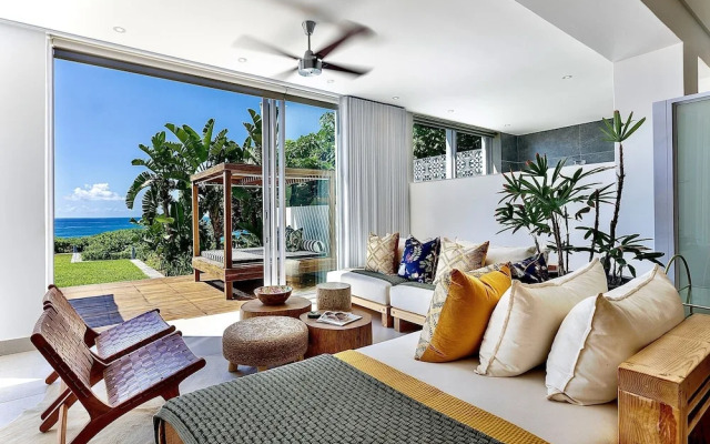 YOLO Spaces – The White House Boutique Villa