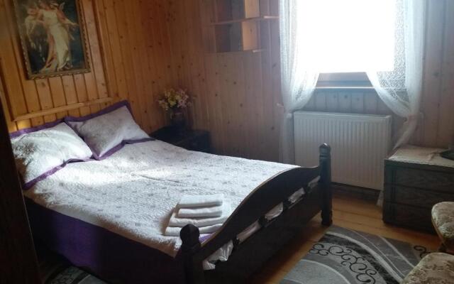 Casa Poiana Soarelui