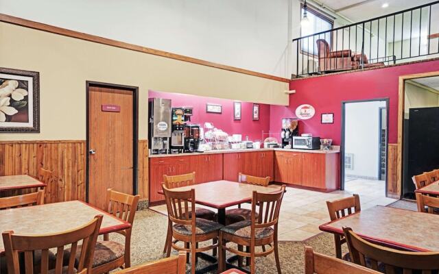 Super 8 Motel Rogers Minnesota