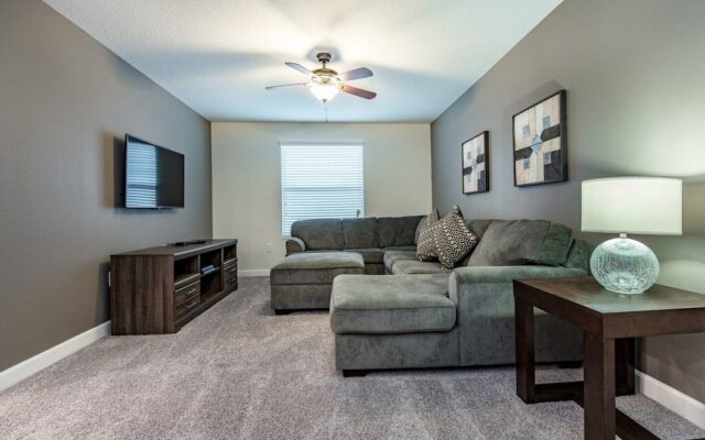 6-Bedroom Villa in Davenport 1622MVD