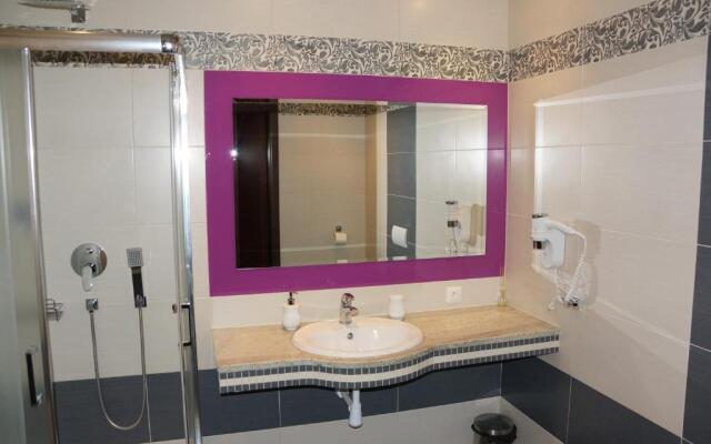 Pokoje Hotelowe Figaro