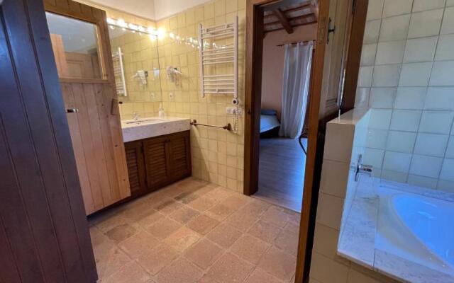 AMAZING Typical House with Swimming Pool