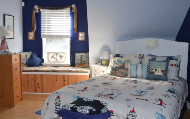 Sea Parrot Ocean View Resort