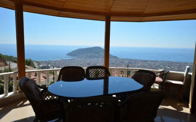 Luxury 5 Bedroom Villa With Communal Pool, Alanya Villa 1038