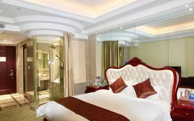 Xinlong Hotel