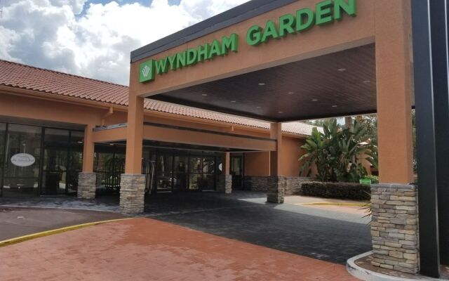 Stayable Select Gainesville