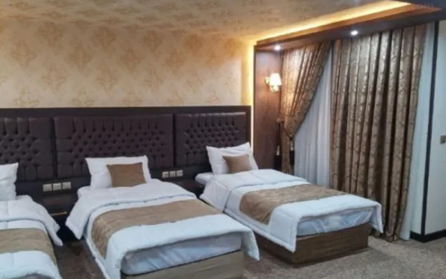 Hotel Gostaresh Tabriz
