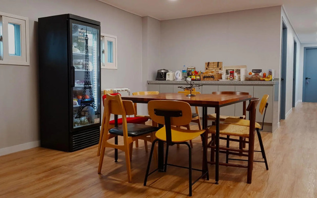 Socuri Home Guesthouse