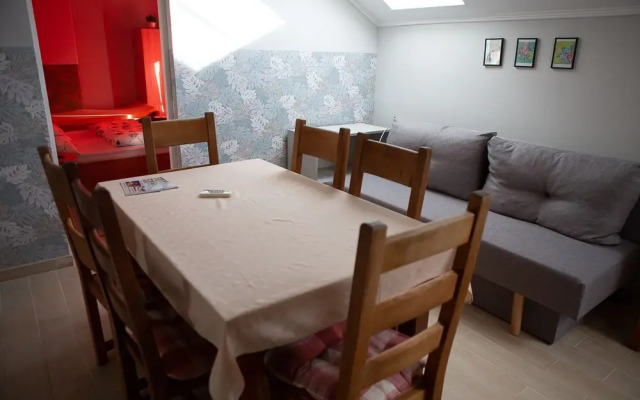 Hunyadi Panzió- Apartmanház