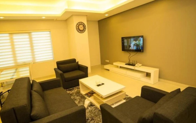 Golden Rose Luxury Suites