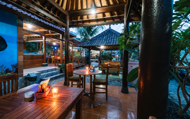 D and B Bungalow's by DeWizZ Management