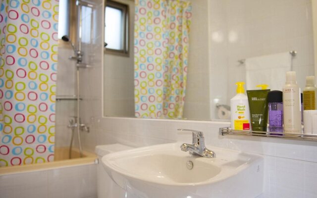 Jenna Suite Gangnam Garosu-gil