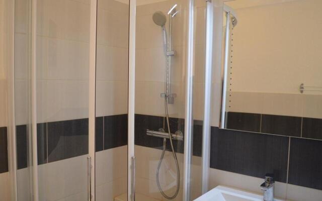 Appartement Le Lavandou, 1 pièce, 4 personnes - FR-1-251-251