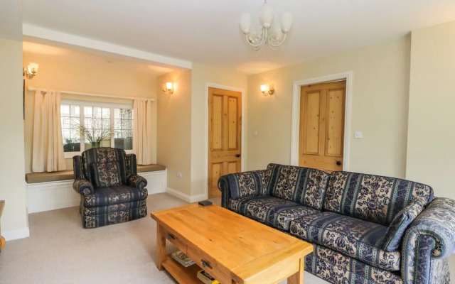 Stakesby House Apartment 1