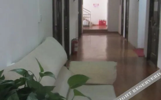 Zhengzhou 9-day Qianhe Hotel