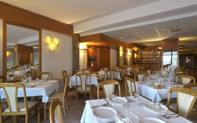 Esperia Hotel