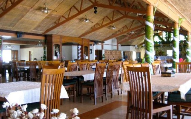 Vakaloa Beach Resort