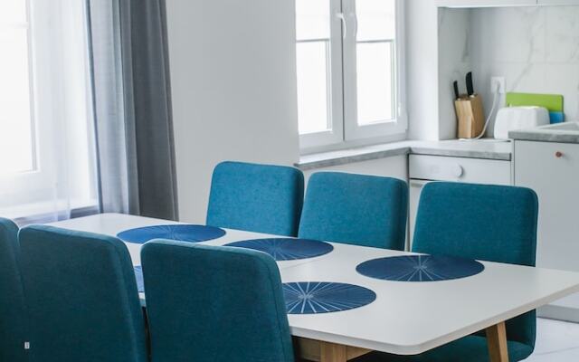 Zakroczymska 11A - New Town by Homeprime