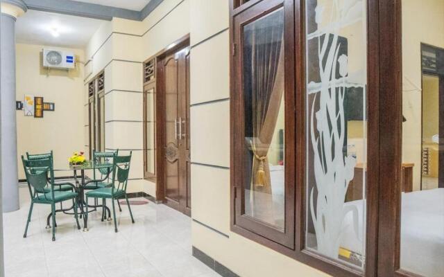 Al Thalib 8 Syariah by Oyo Rooms