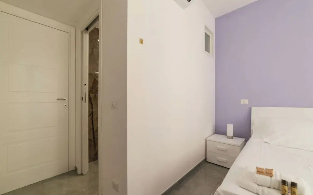 JOIVY Delightful 3-bed Flat with Balcony