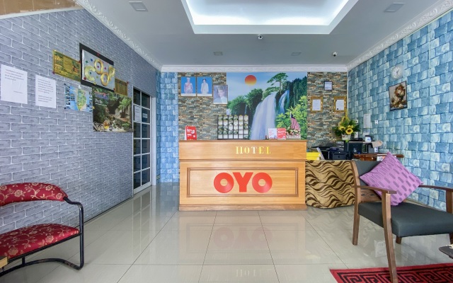 Super OYO 90039 Coop Hotel Kangar