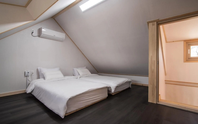 Built in Garage Jeju