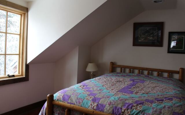 Baldpate Inn