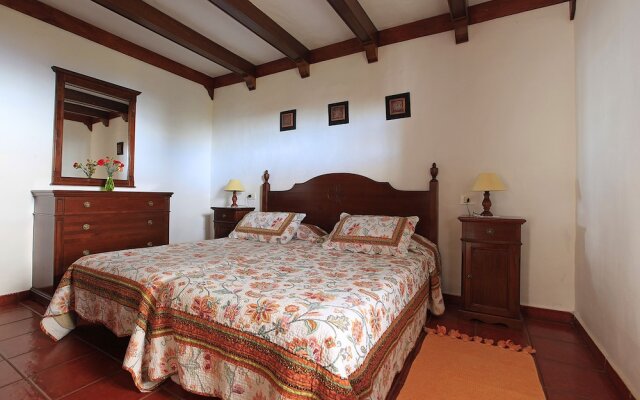 Casa Rural La Oliva by Isla Bonita