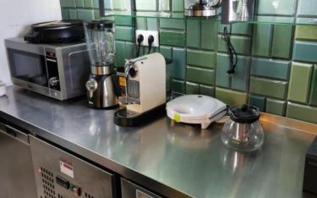 Bridge It - Suites & Views