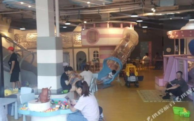 Qianhao Business Hotel