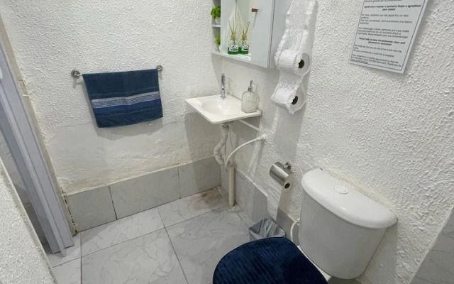 Primos Hostel & House