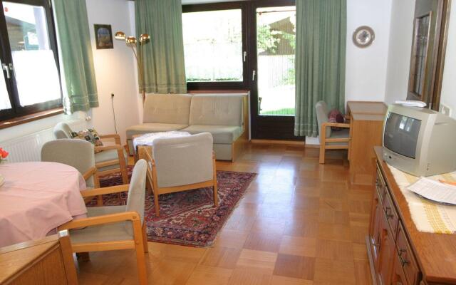 Cozy Apartment near Ski Area in Bad Kleinkirchheim