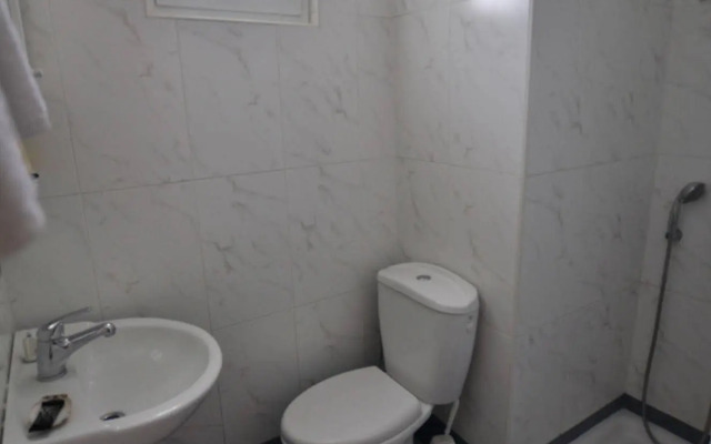 Pearl Hotel
