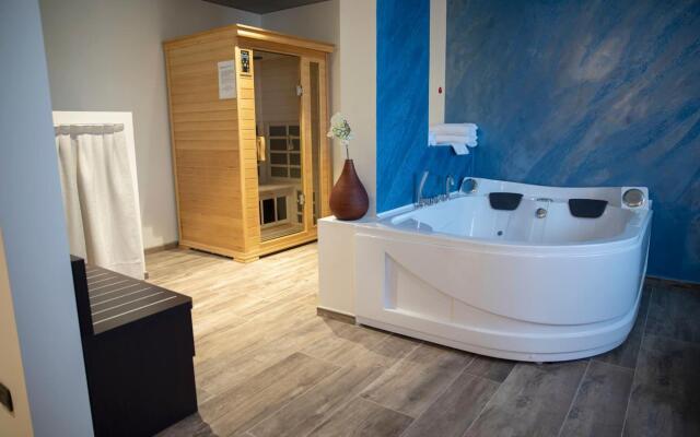 Casta Hotel