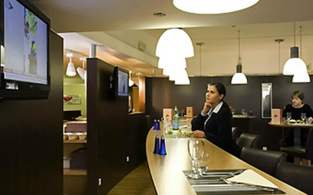 ibis Le Bourget