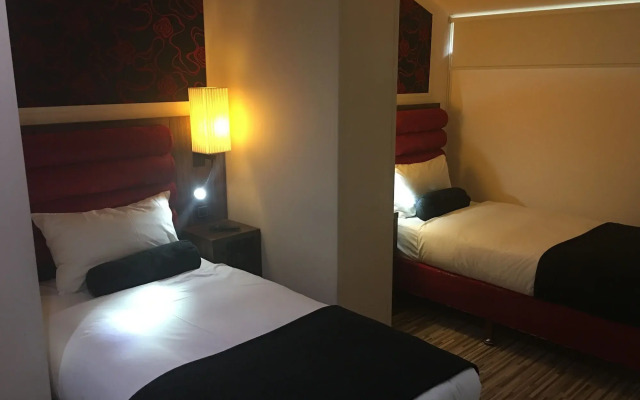 Simply Rooms & Suites