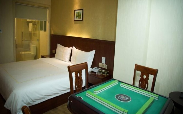 Vica Hotel – Guest Rooms – Maoming