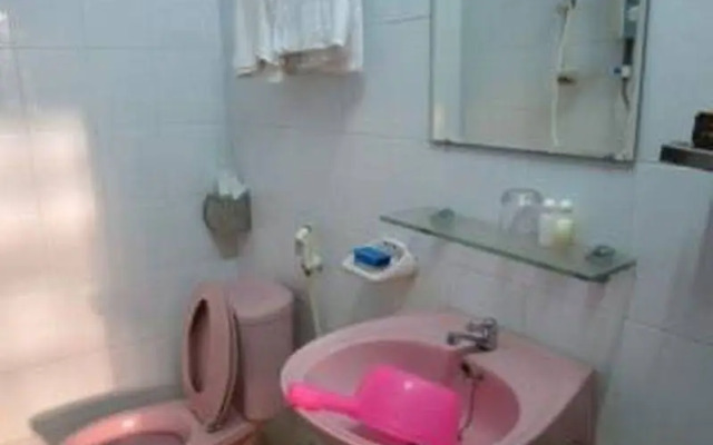 65 Hung Vuong Hotel