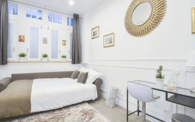 Luxury Apartment in Paris - Marais