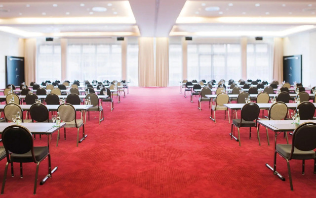 Mövenpick Hotel Stuttgart Airport