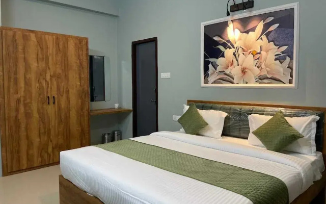 SG Boutique Stay (Near Railway Station)