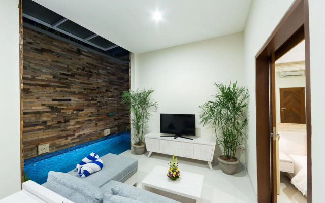 Paisa Seminyak Living