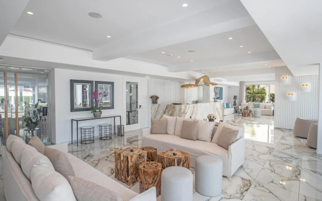 Kokkinos Boutique Hotel